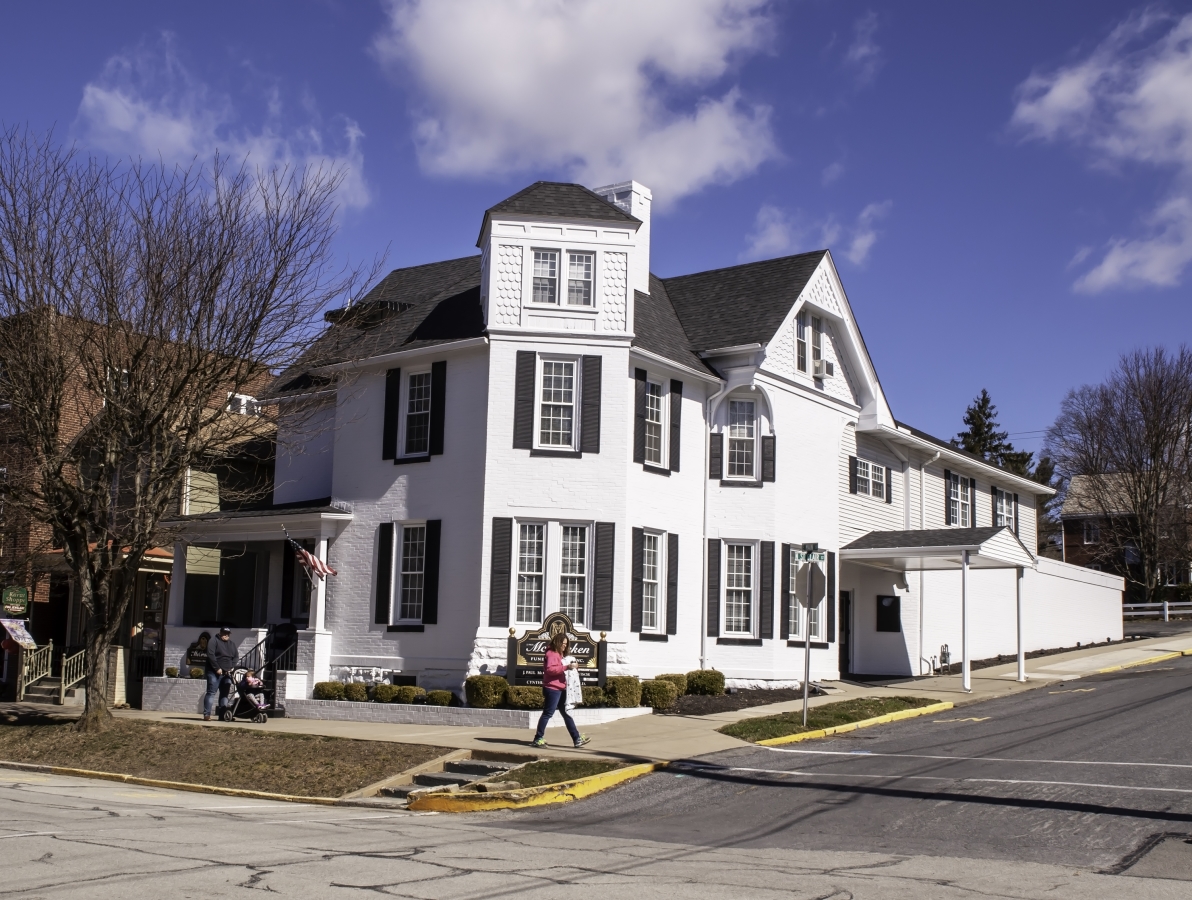 Three Maine Funeral Homes Return to Private Ownership